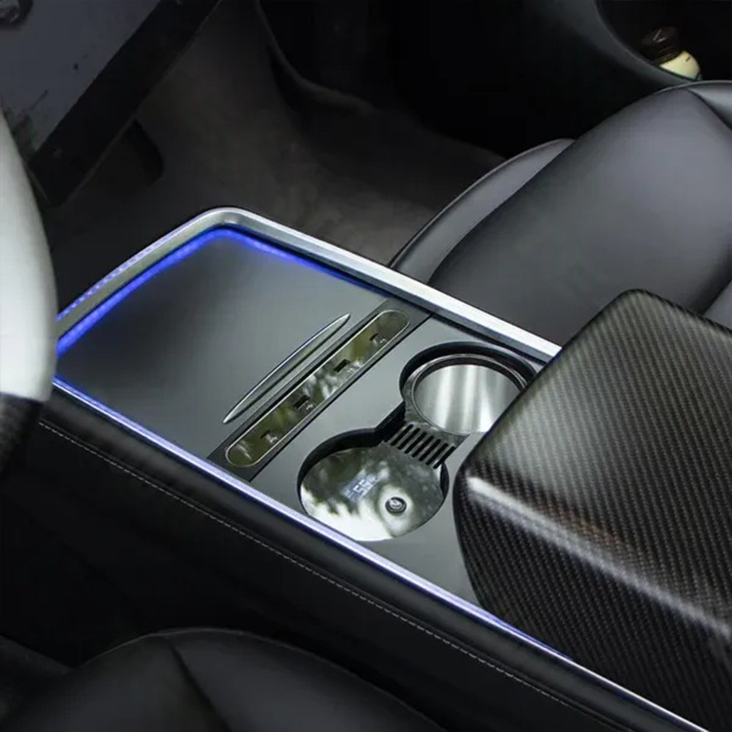 모델 3/Y 컵 홀더 온도 조절